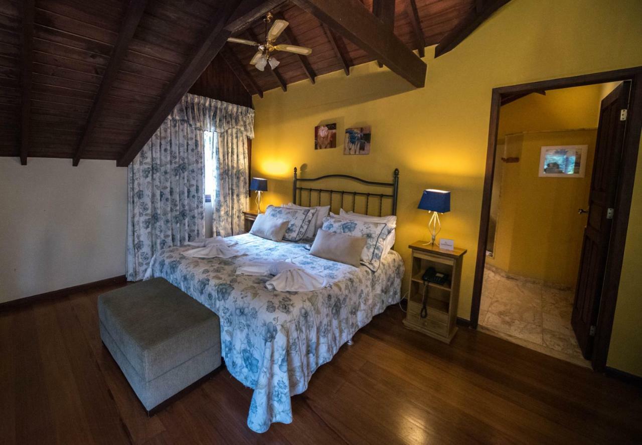 Pousada Quinta Dos Passaros Itaipava Екстер'єр фото