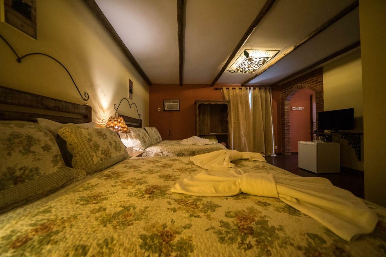 Pousada Quinta Dos Passaros Itaipava Екстер'єр фото